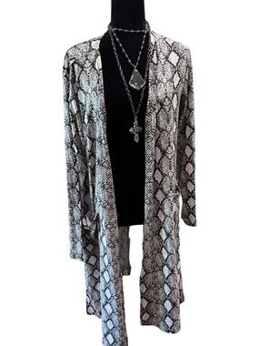 The Snakeskin Way Western  Cardigan by Texas True Threads Small